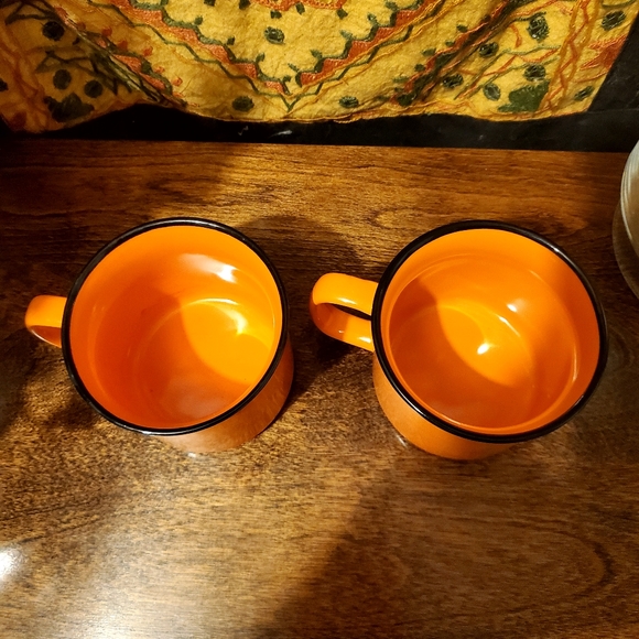 Set - Bulleit Frontier Whisky Bourbon Coffee Mugs Cups Ceramic Orange - Picture 3 of 4